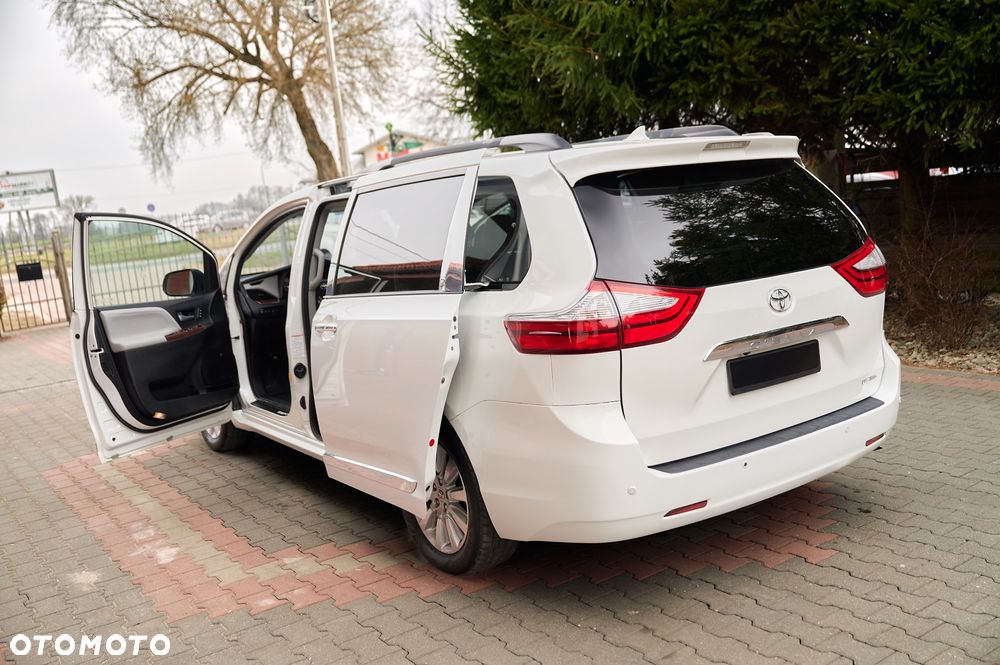 Toyota Sienna 3.5 V6 Limited AWD - 21