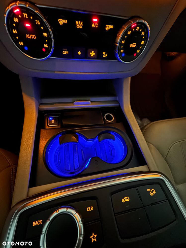 Mercedes-Benz GL 350 BlueTEC 4Matic 7G-TRONIC - 12