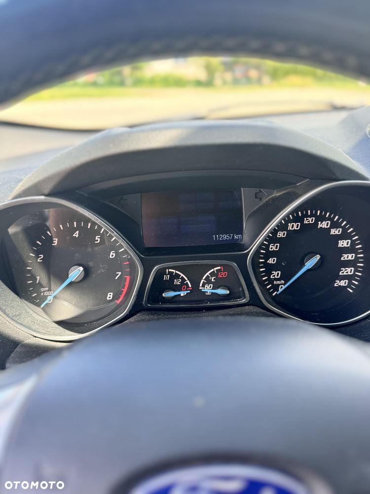 Ford Kuga - 8
