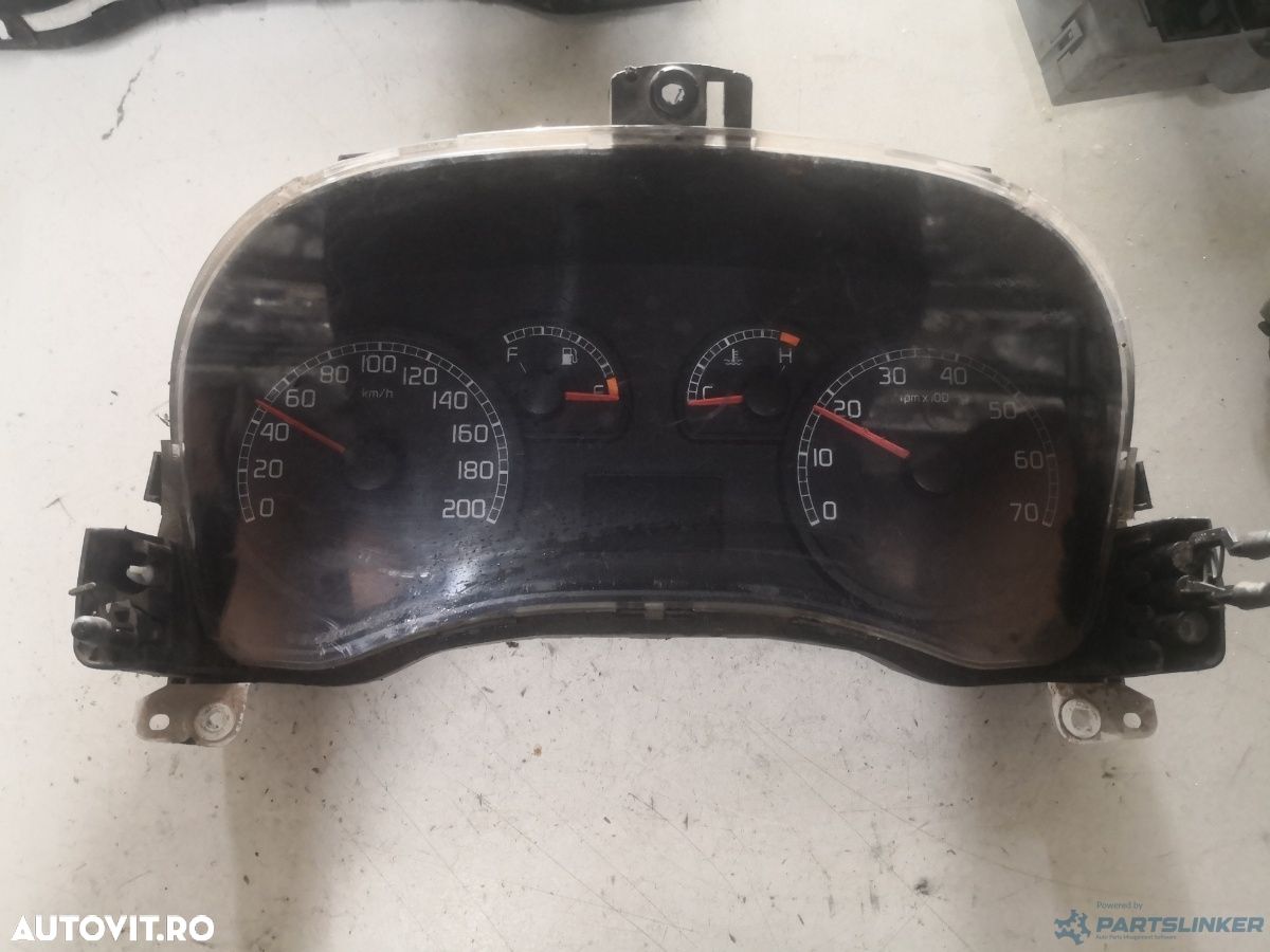 Ceasuri bord FIAT DOBLO MPV (119, 223) 5550004601 - 1