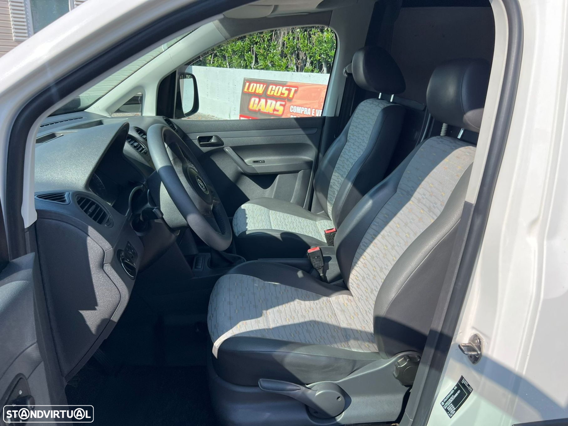 VW Caddy 1.6 TDi Extra AC - 5