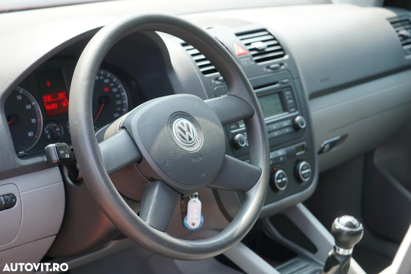 Volkswagen Golf 1.6 Comfortline - 5