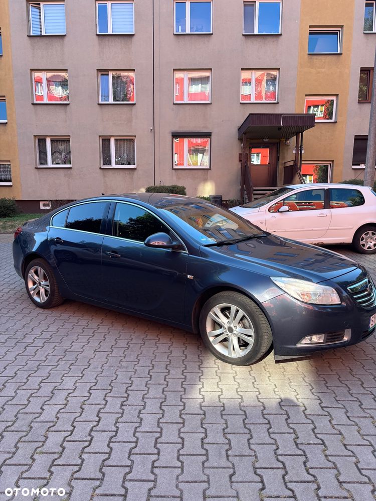 Opel Insignia 1.8 - 3