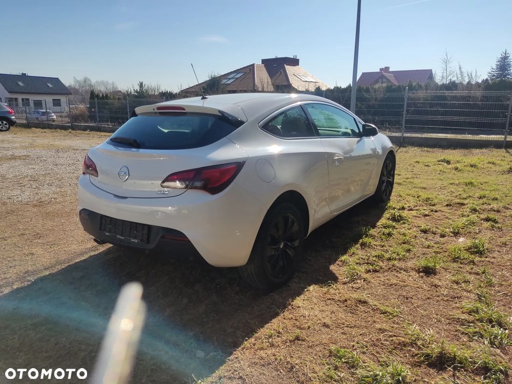 Opel Astra 1.4 Turbo - 10