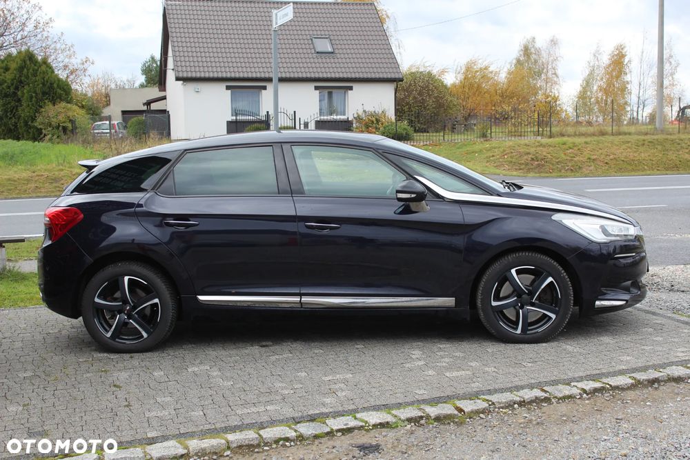 DS Automobiles DS 5 - 4