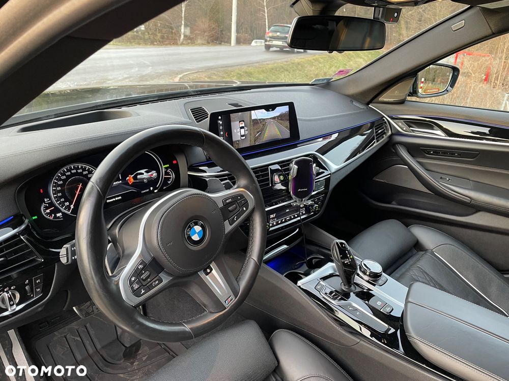 BMW Seria 5 M550d xDrive - 5