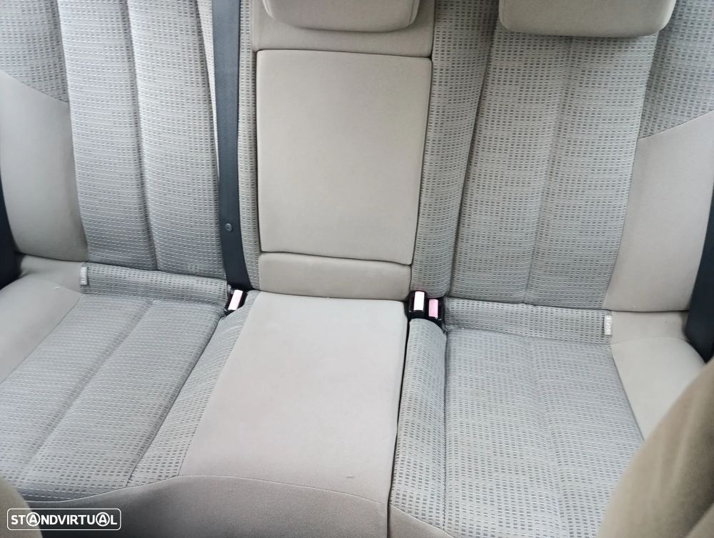 Renault Mégane 1.5 dCi Dynamique - 17