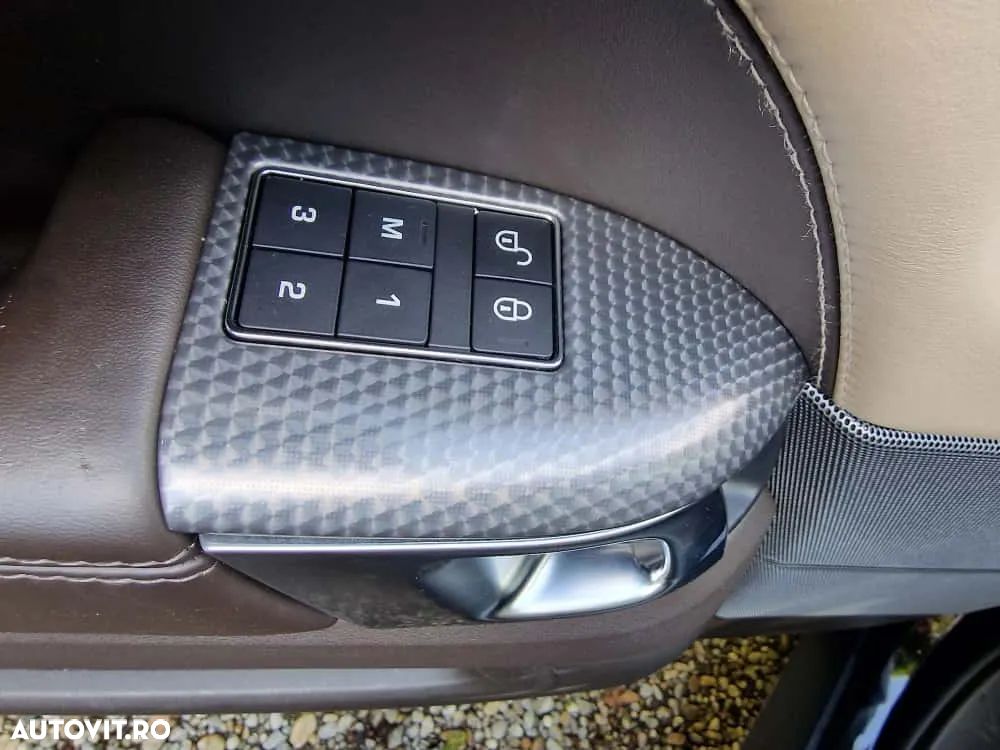 Land Rover Range Rover Sport 3.0 SDV6 HSE - 9