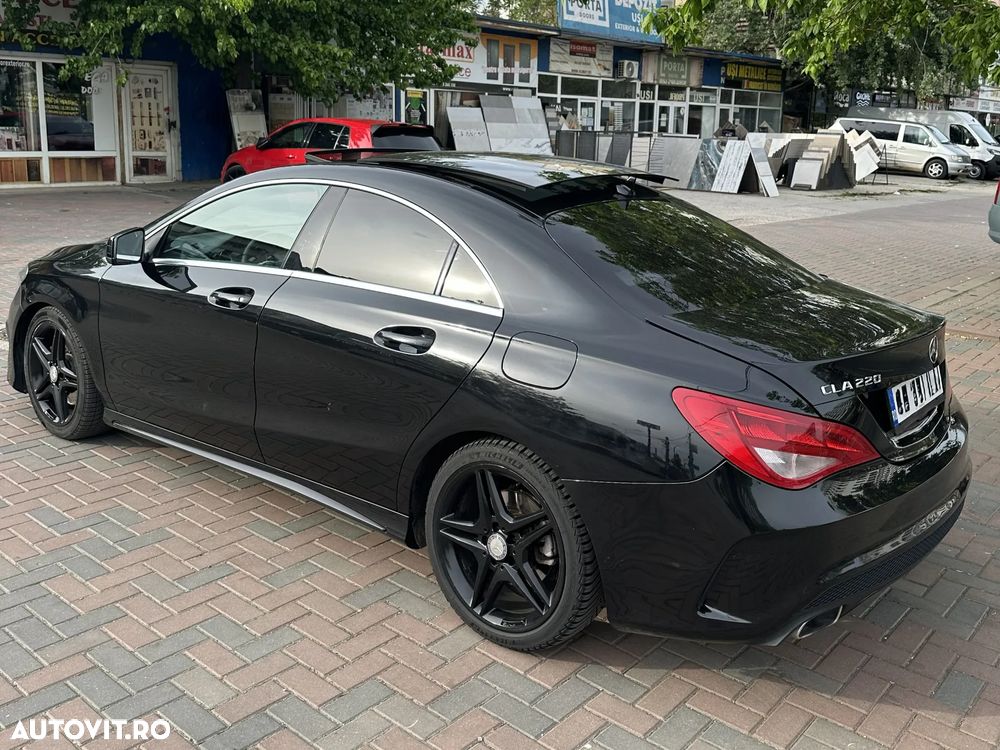 Mercedes-Benz CLA 220 CDI 7G-DCT AMG Line - 5
