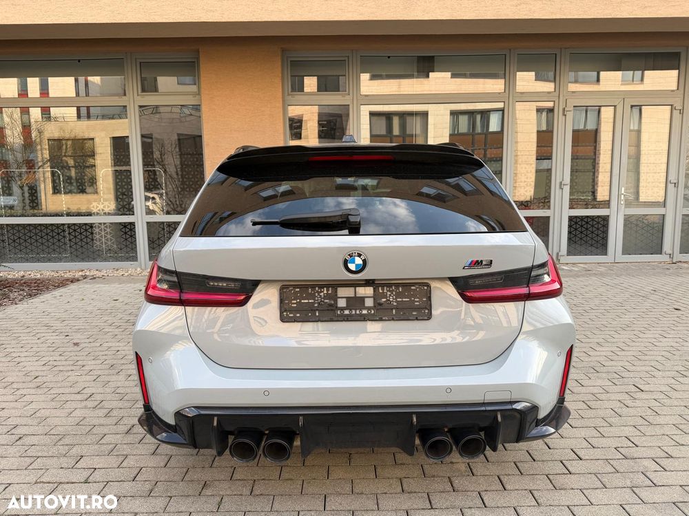 BMW M3 Competition M xDrive - 4