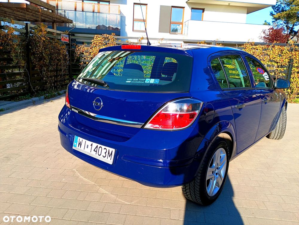 Opel Astra 1.6 Enjoy - 3