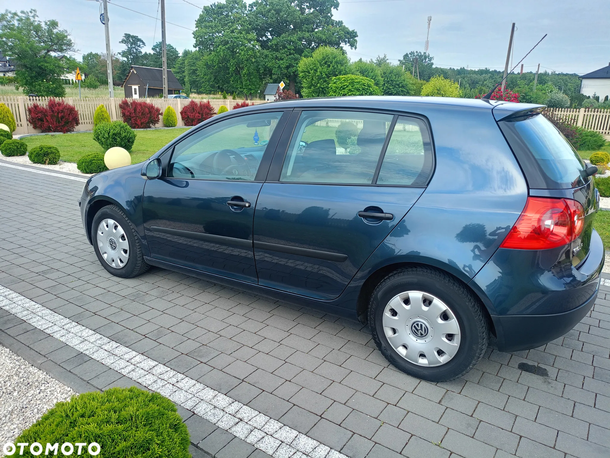 Volkswagen Golf - 11