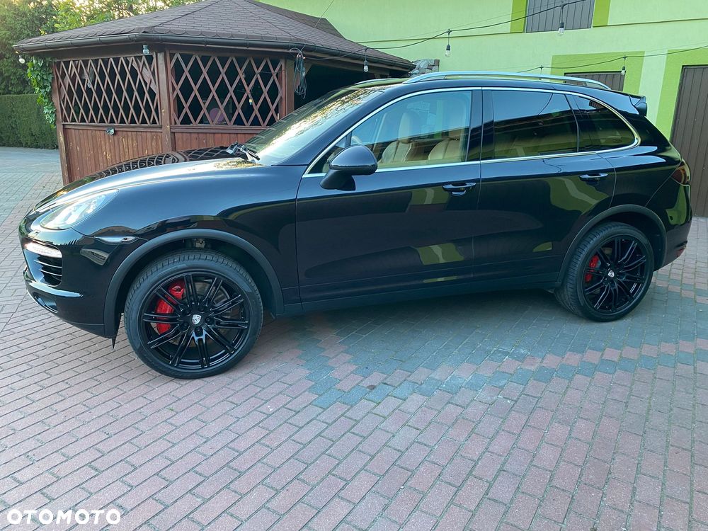 Porsche Cayenne Turbo - 8