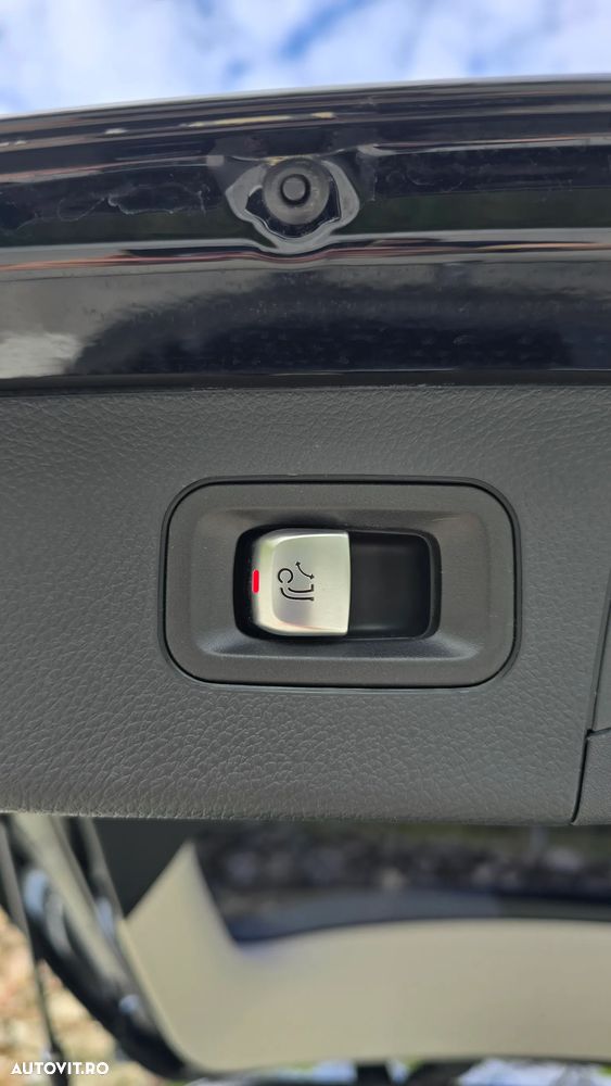 Mercedes-Benz GLC - 34