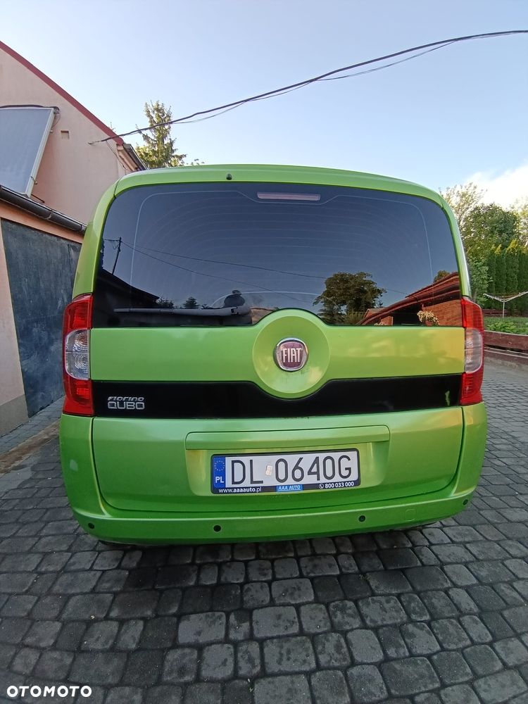 Fiat Fiorino Kombi 8V Elegant - 3