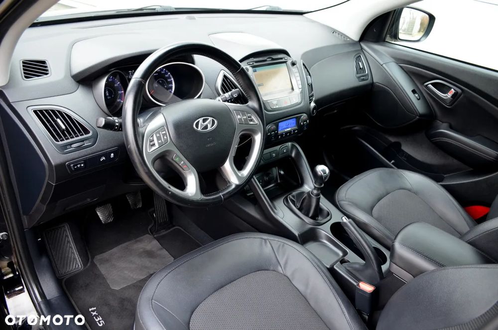 Hyundai ix35 1.6 2WD blue Style - 24