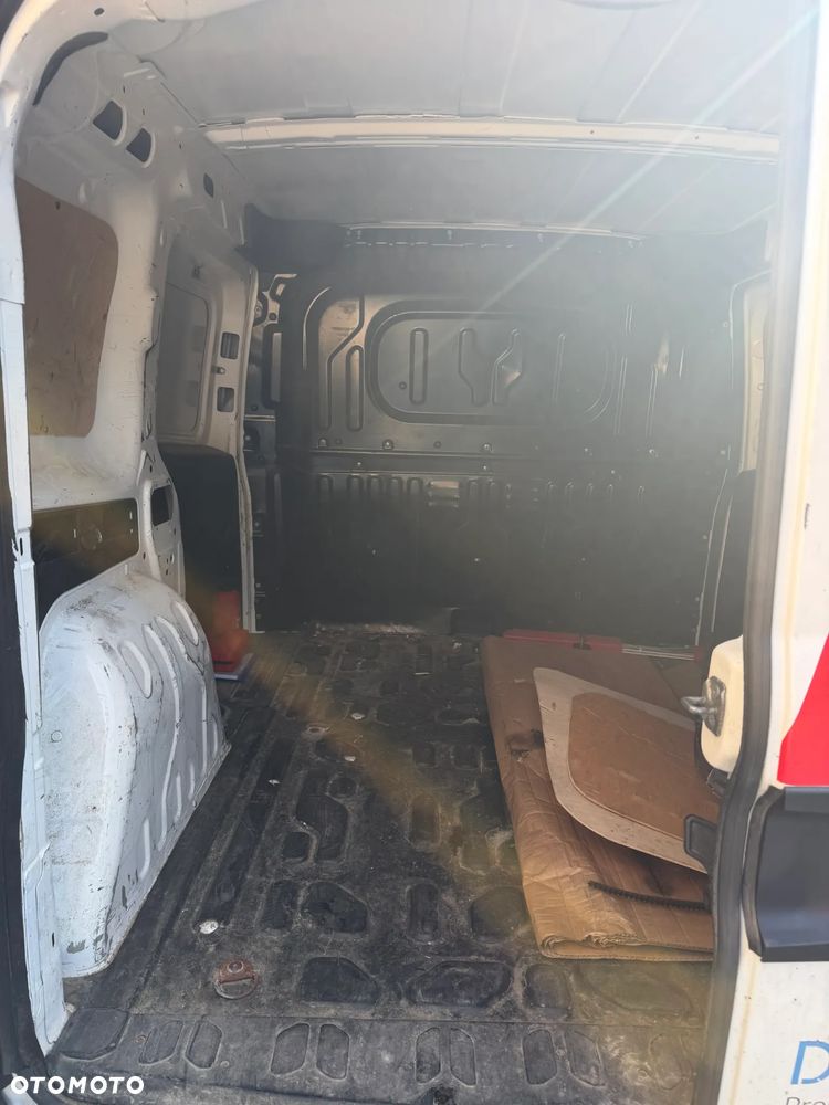 Fiat DOBLO - 4