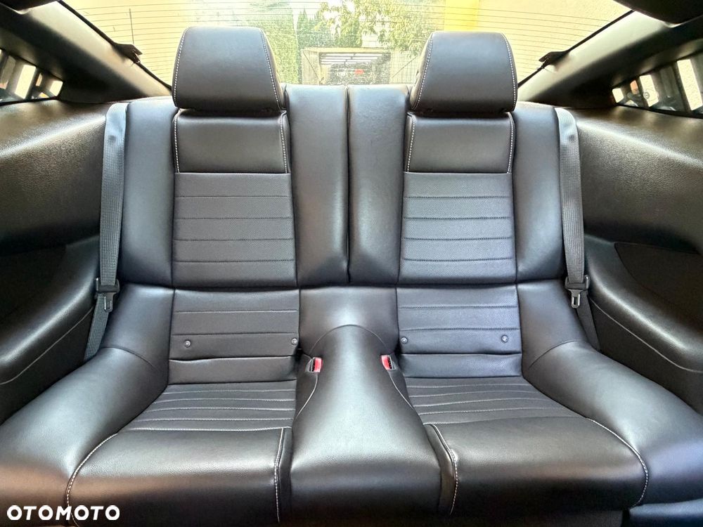Ford Mustang 3.7 V6 Premium - 20