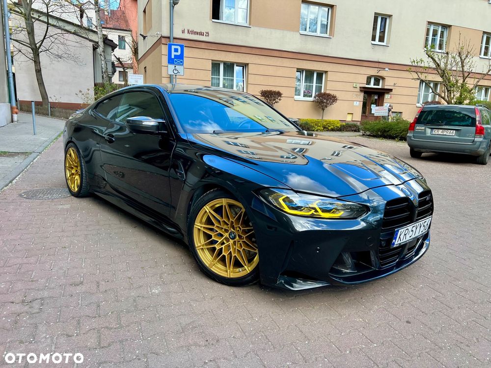 BMW M4 Competition - 30