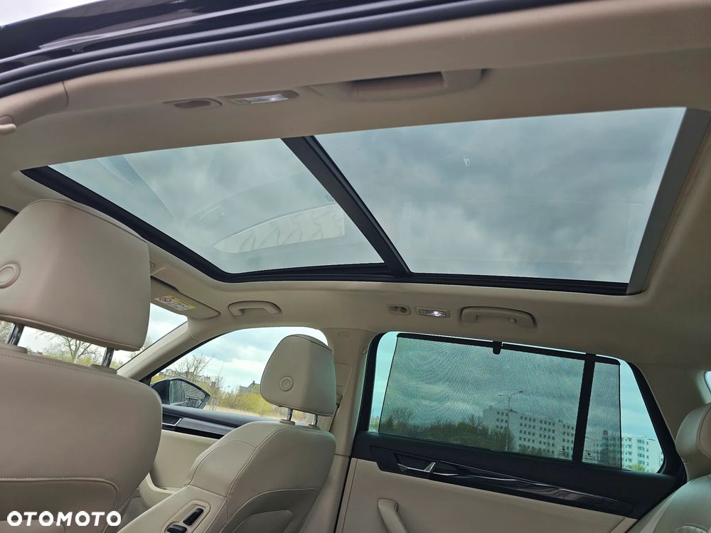 Skoda Superb 2.0 TDI 4x4 L&K DSG - 26