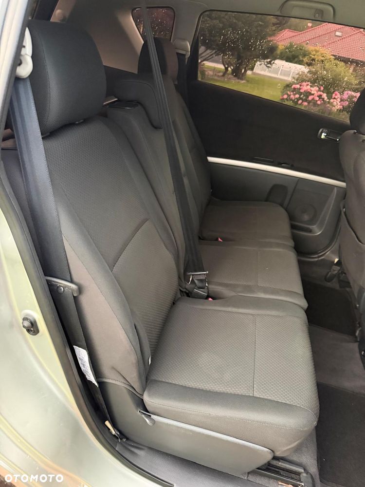 Toyota Corolla Verso - 7