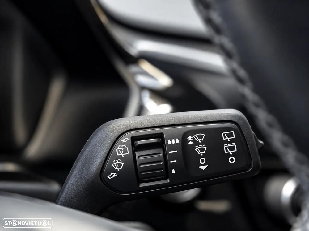 Ford Fiesta 1.5 EcoBoost ST - 43