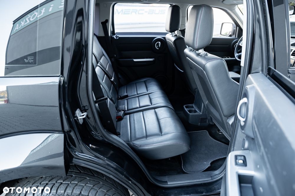 Dodge Nitro 4.0 V6 RT - 21