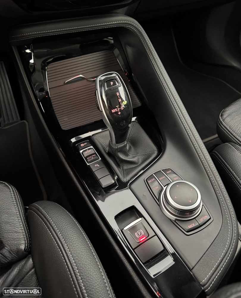 BMW X2 18 d sDrive Auto Pack M - 15