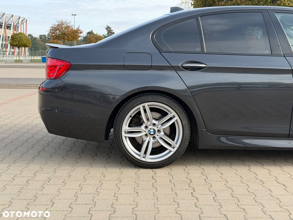 BMW Seria 5 525d - 20