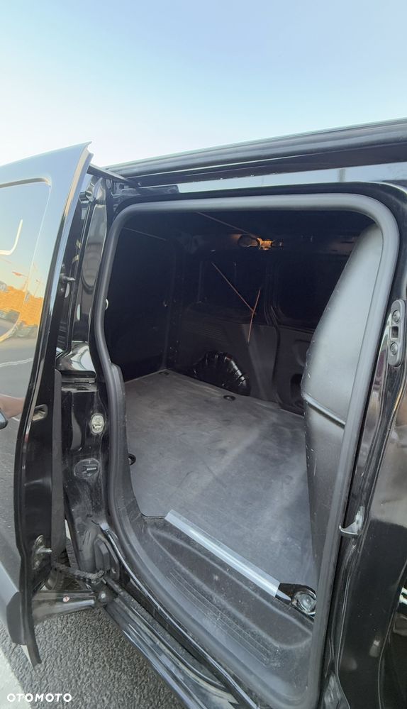 Toyota ProAce Kombi D-4D Medium 2,6t - 5