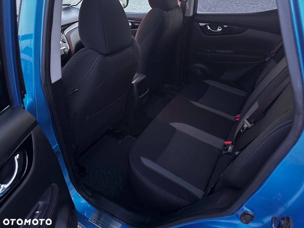 Nissan Qashqai 1.3 DIG-T N-Connecta EU6d - 22