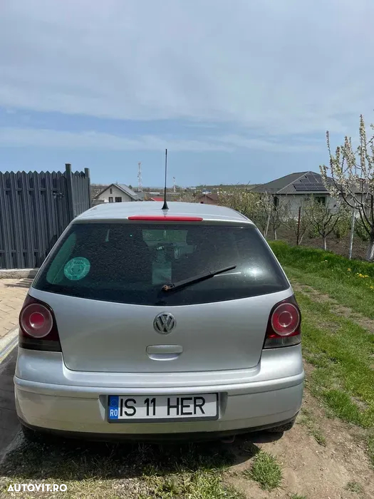 Volkswagen Polo - 7