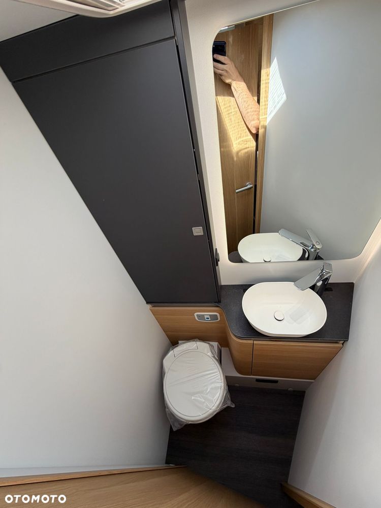Adria Matrix Axess 650 DC - 15