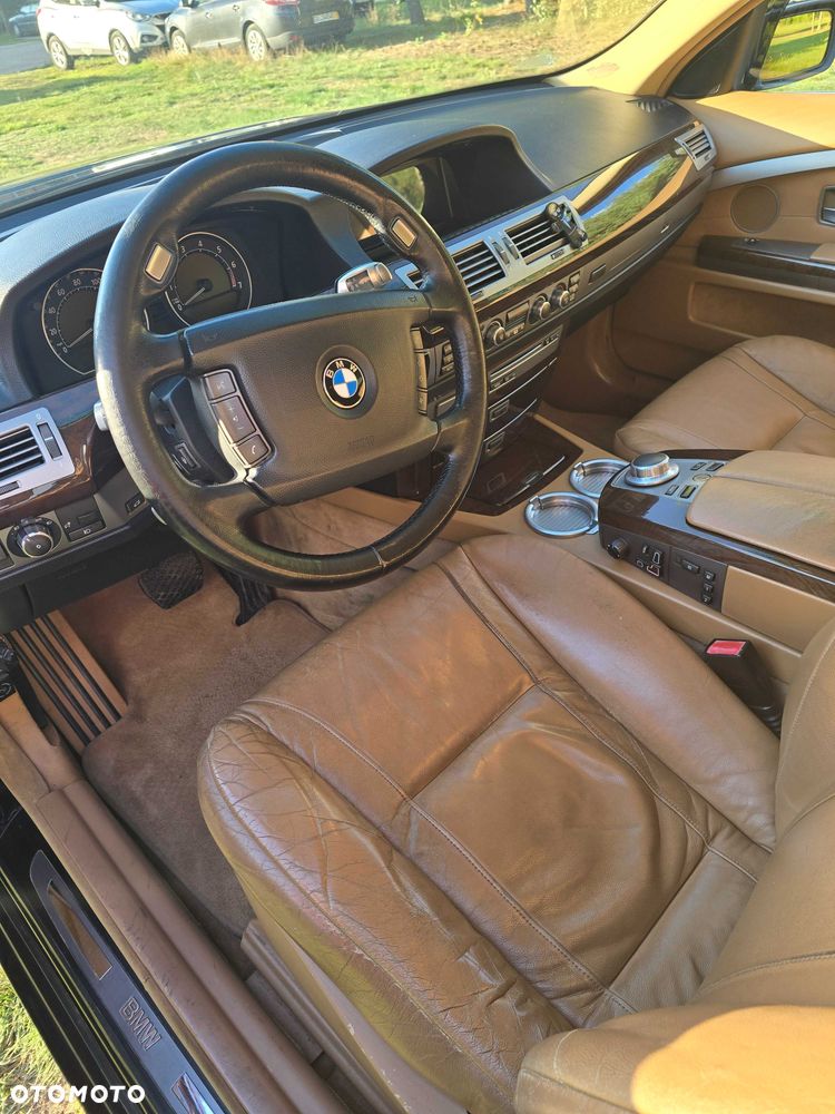 BMW Seria 7 - 7