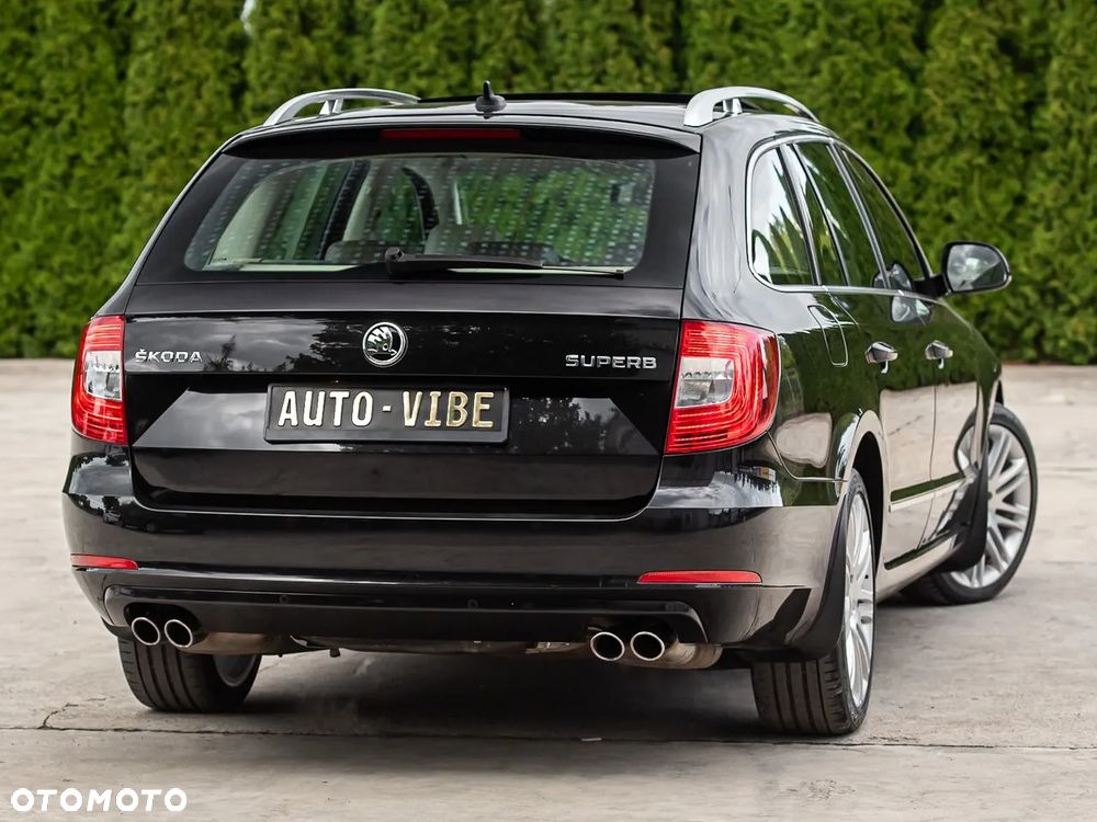 Skoda Superb 2.0 TSI DSG Exclusive - 13