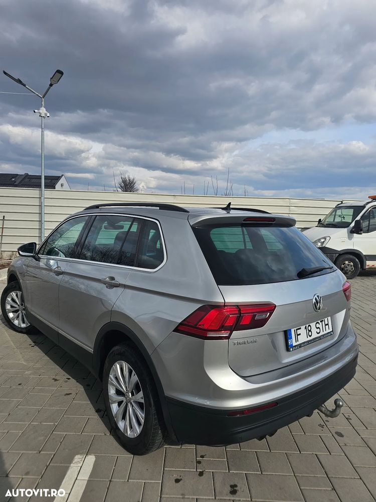 Volkswagen Tiguan 2.0 TDI DPF DSG 4Mot Comfortline - 6