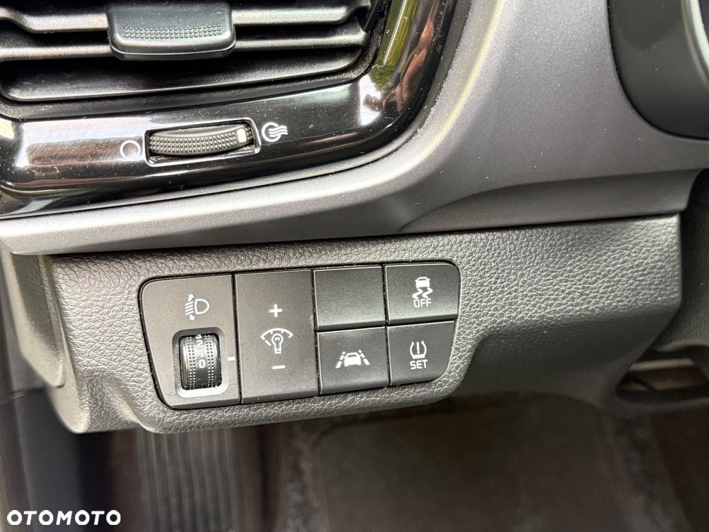 Kia Stonic 1.6 CRDi SCR XL - 11