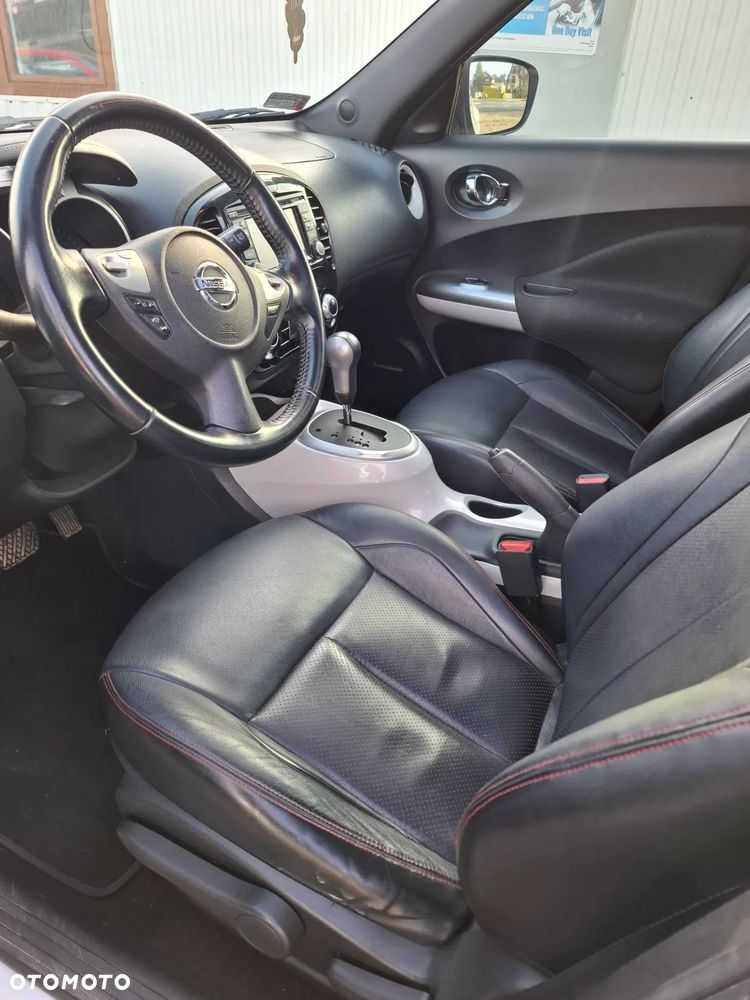 Nissan Juke 1.6 DIG-T ALL-MODE 4x4i Xtronic Tekna - 9