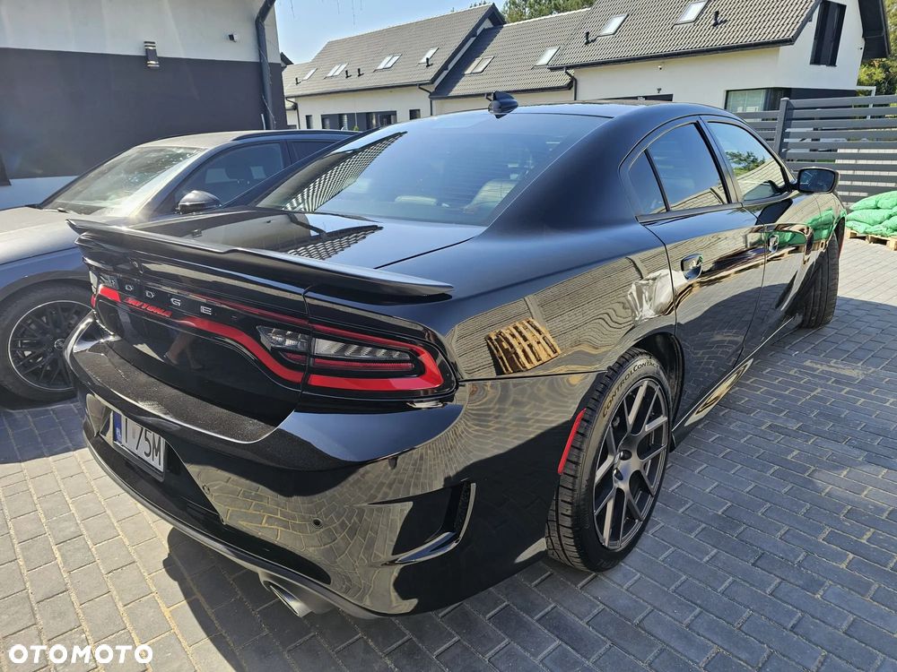 Dodge Charger 5.7 R/T Daytona - 2