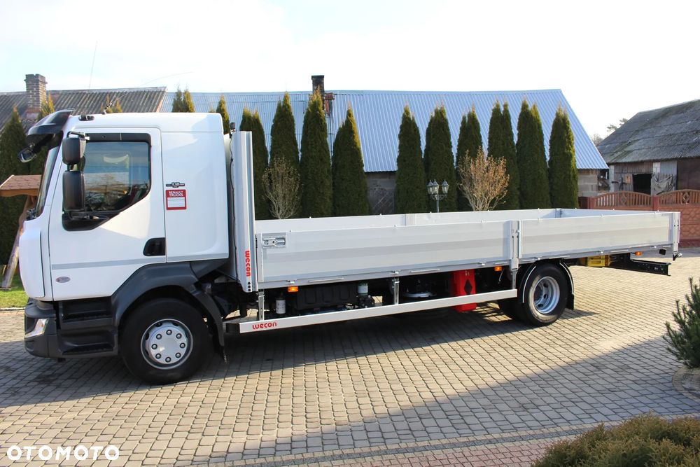 Renault / D16 / POLSKI SALON / NISKI PRZEBIEG 232 TYS KM / ŁADOWNOSC 9562 KG / ZABUDOWA SKRZYNIA 7.10 CM / WECON / Man /Volvo/Scania/ Atego/ - 8