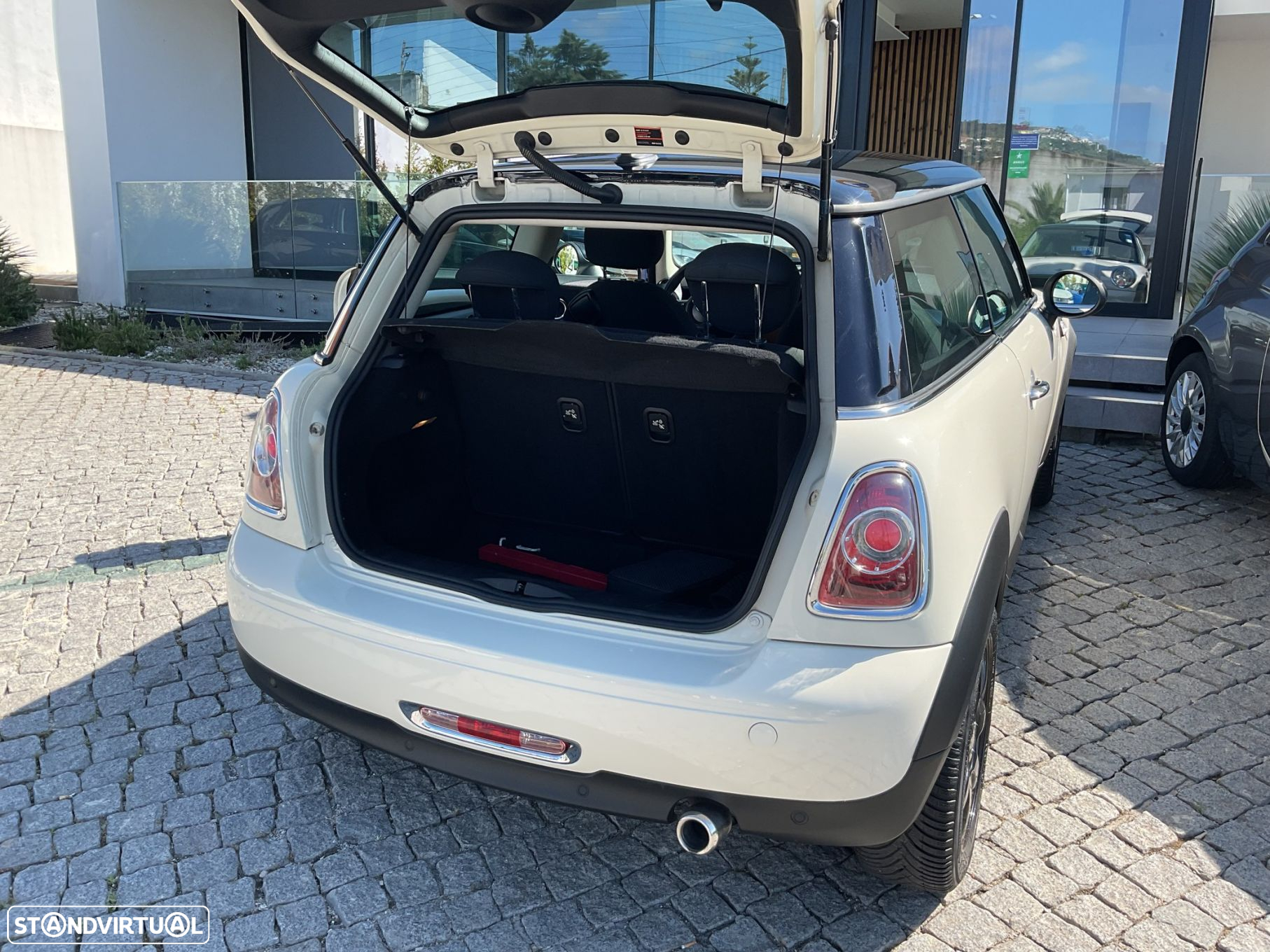 MINI 3 Portas Cooper D - 12