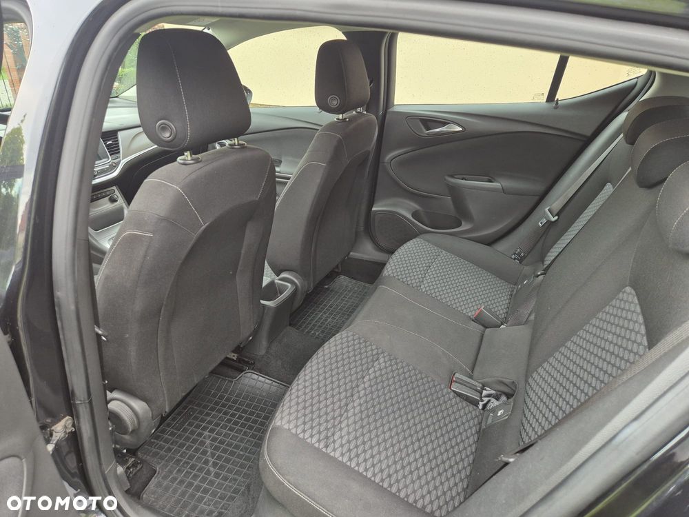 Opel Astra 1.4 T Dynamic - 6