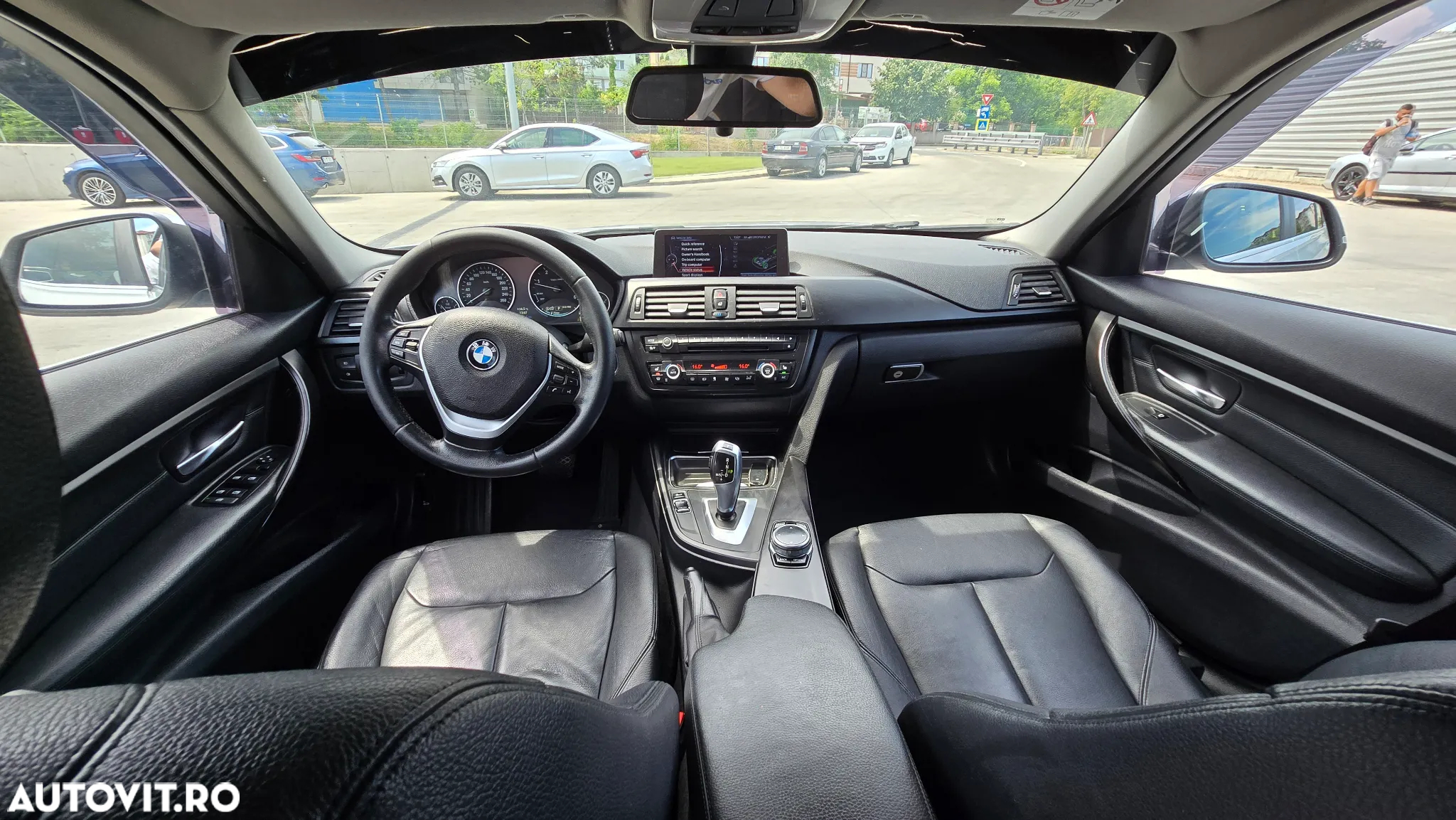 BMW Seria 3 320d Touring Aut. Efficient Dynamics Edition - 6