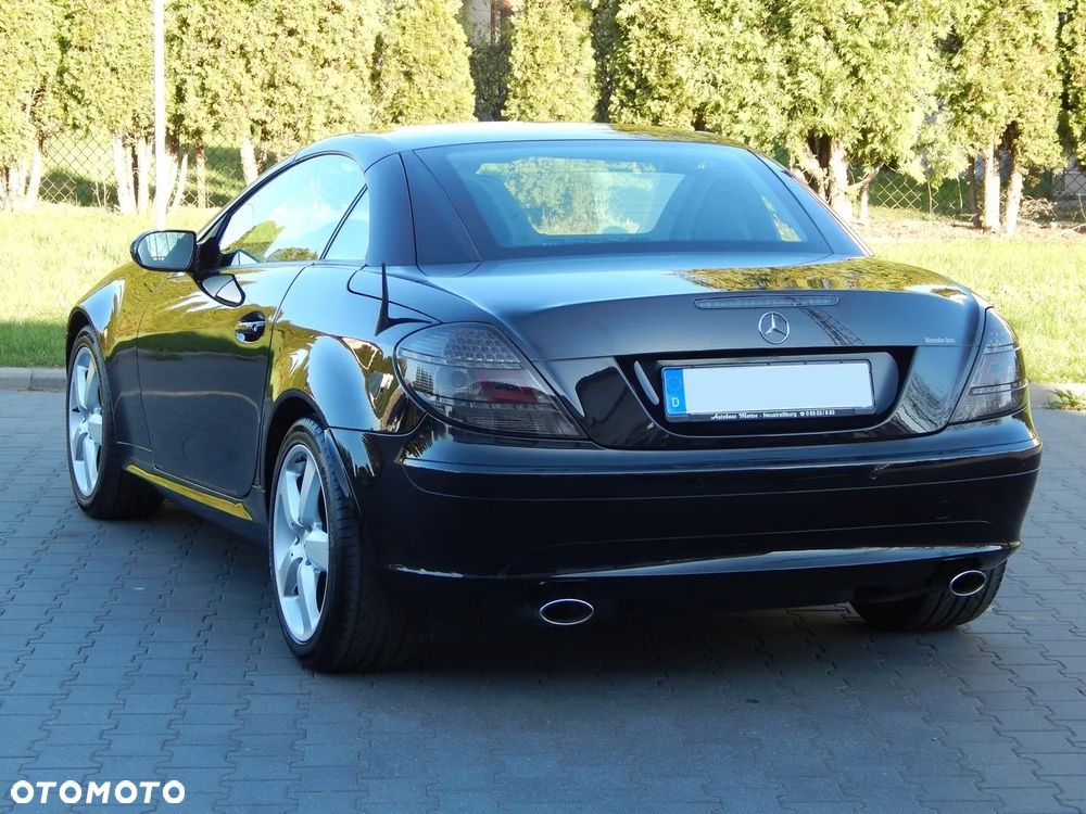 Mercedes-Benz SLK 300 7G-TRONIC - 12