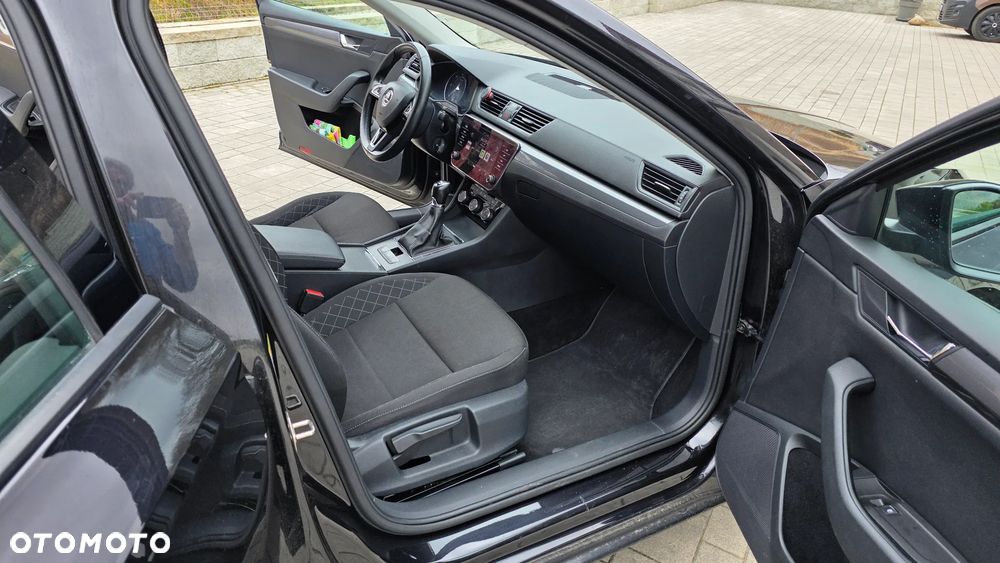 Skoda Superb 1.6 TDI GreenLine - 16