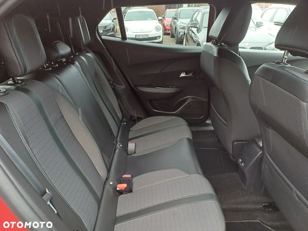 Peugeot 2008 1.2 PureTech Allure Pack S&S EAT8 - 12