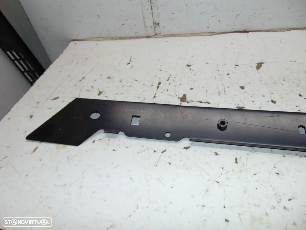 Fiat Punto travessa central - 9