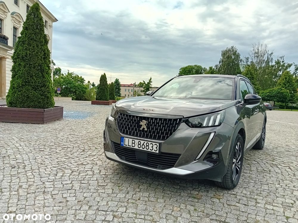 Peugeot 2008 1.2 PureTech GT Line S&S - 3