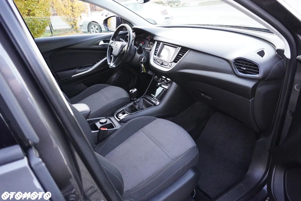Opel Grandland X 1.6 D Start/Stop Business INNOVATION - 9