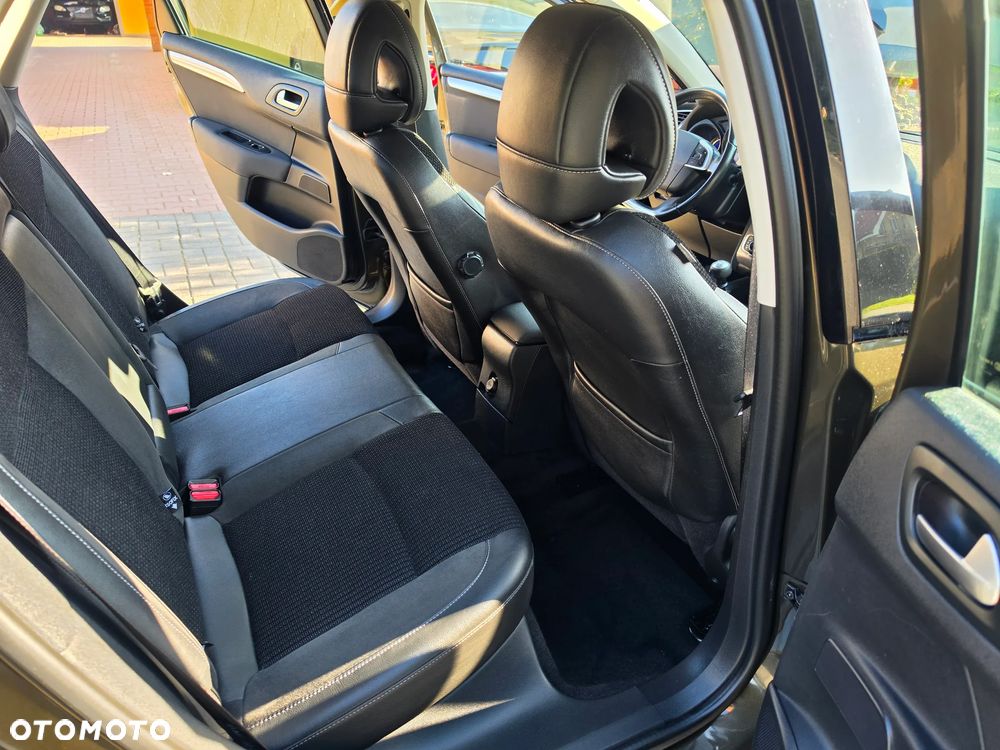Citroën C4 BlueHDi 120 Stop&Start Business Class - 19